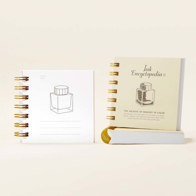 Wearingeul Wearingeul Ink Encyclopedia Quaderno Spirale per Prove di Inchiostro