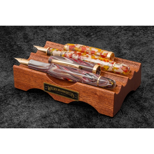 Galen Leather The Pen Bridge Supporto Portapenne in Legno di Mogano