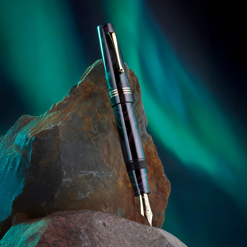 Maiora Maiora Everest Penna Stilografica Boreale 14k