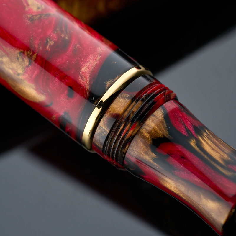 Maiora Maiora Ultra Ogiva P Fountain Pen Golden Rule 14k