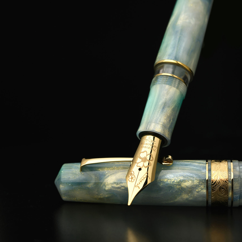 Leonardo Officina Italiana Leonardo Momento Zero Grande 2.0 Fountain Pen Hydrangea No. 8 Nib 14k Limited Edition