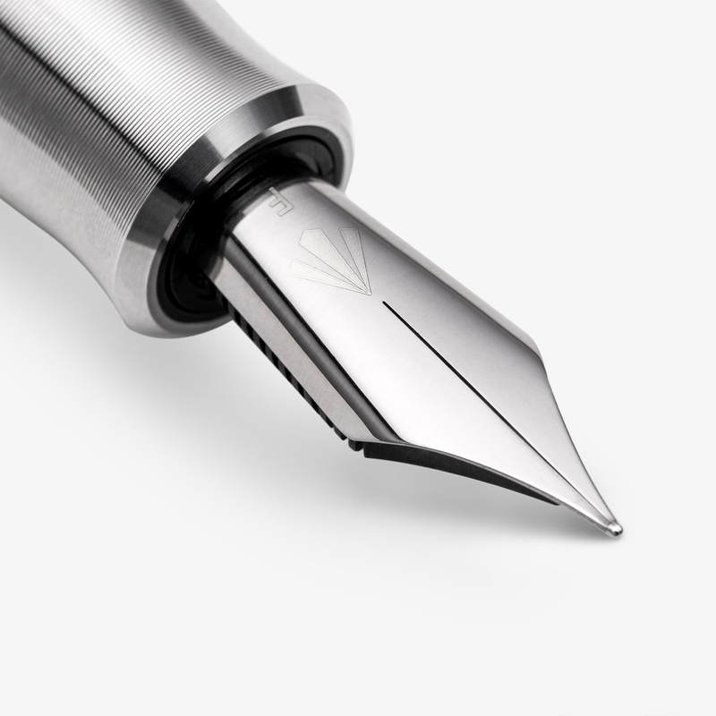 Gravitas Gravitas VAC 2.0 Grade 5 Titanium Penna Stilografica Machine Finish