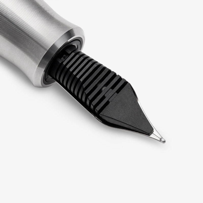 Gravitas Gravitas VAC 2.0 Grade 5 Titanium Penna Stilografica Machine Finish