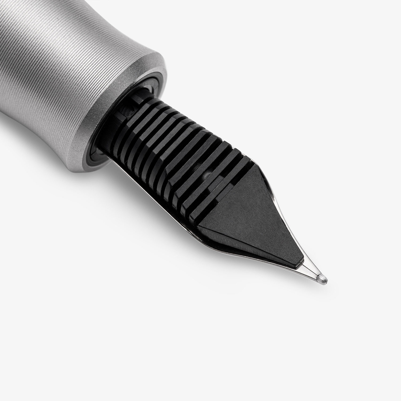 Gravitas Gravitas VAC 2.0 Grade 5 Titanium Fountain Pen Stone Washed