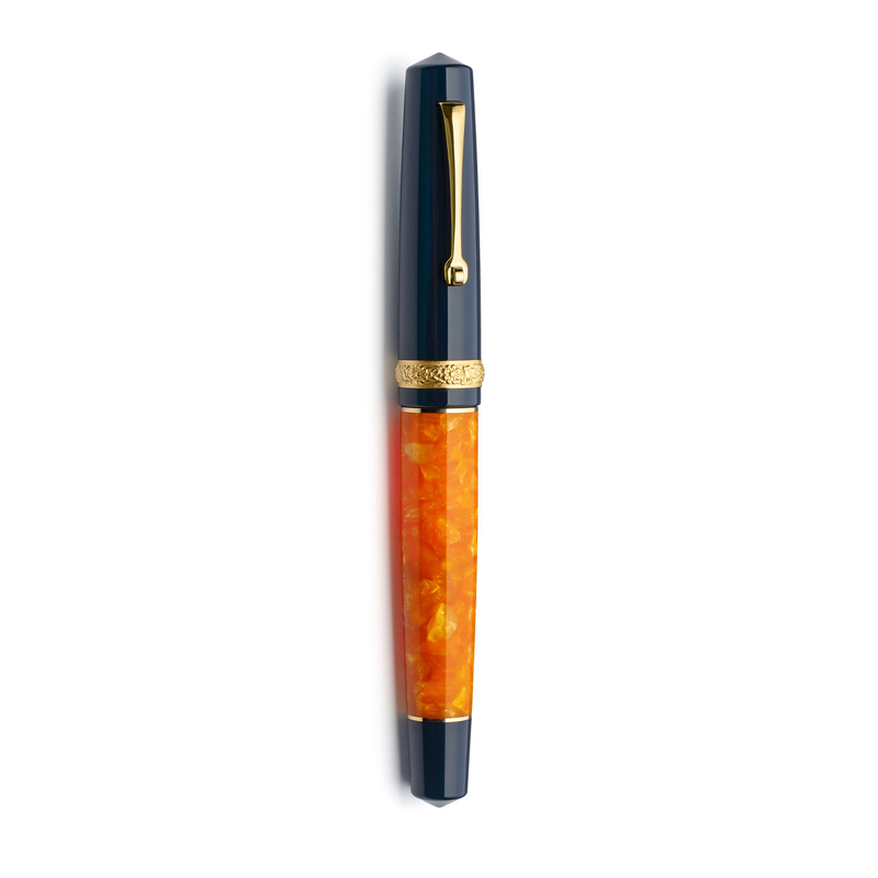 Dolcevita Leonardo x Dolcevita Momento Zero Fountain Pen Siren & Gold