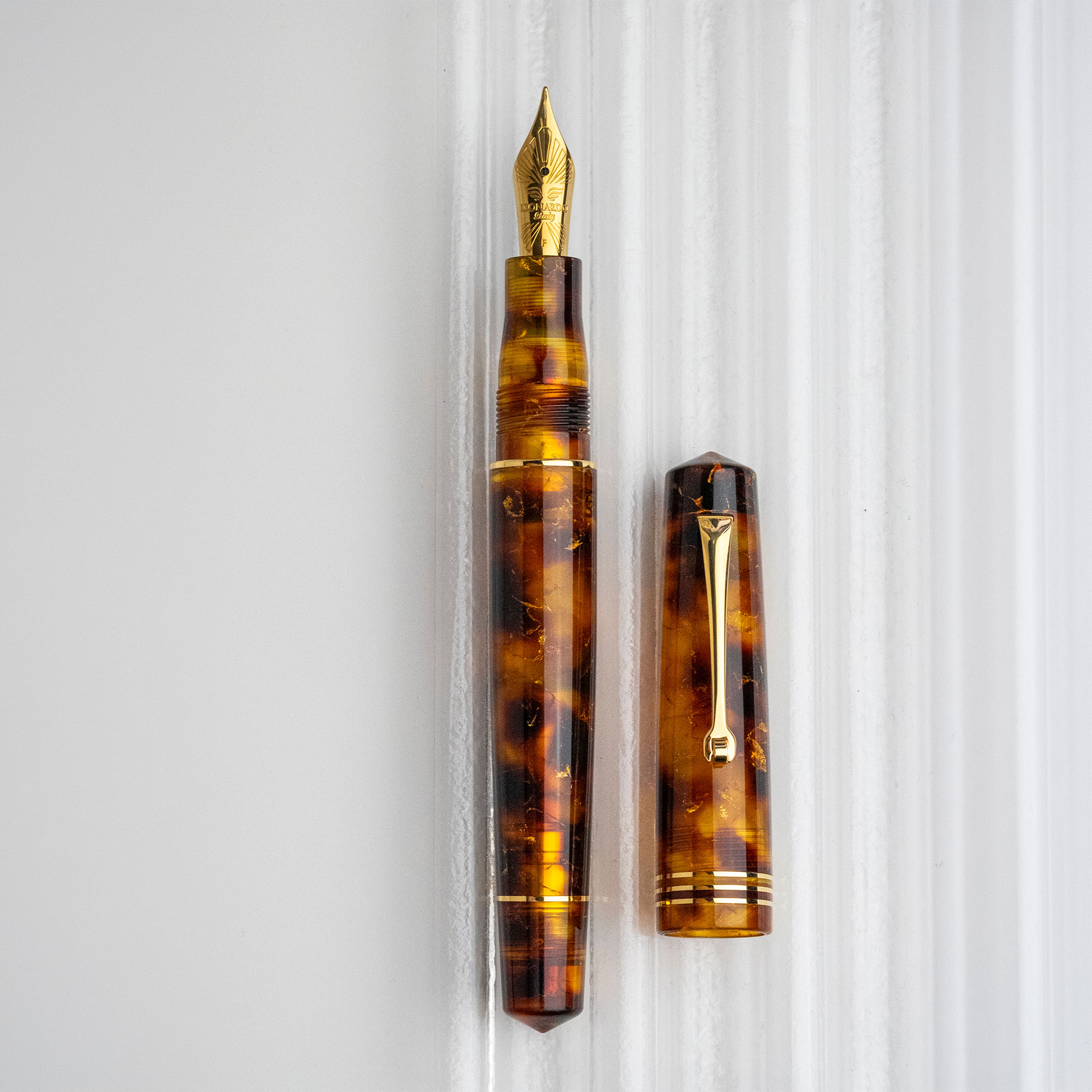 Leonardo x Stilo&Stile Momento Zero Radici | Fountain Pen
