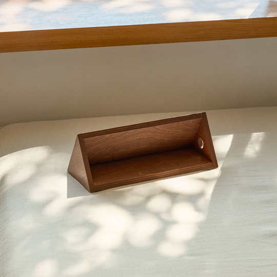 Wearingeul House of Ink Roof Pen Rest