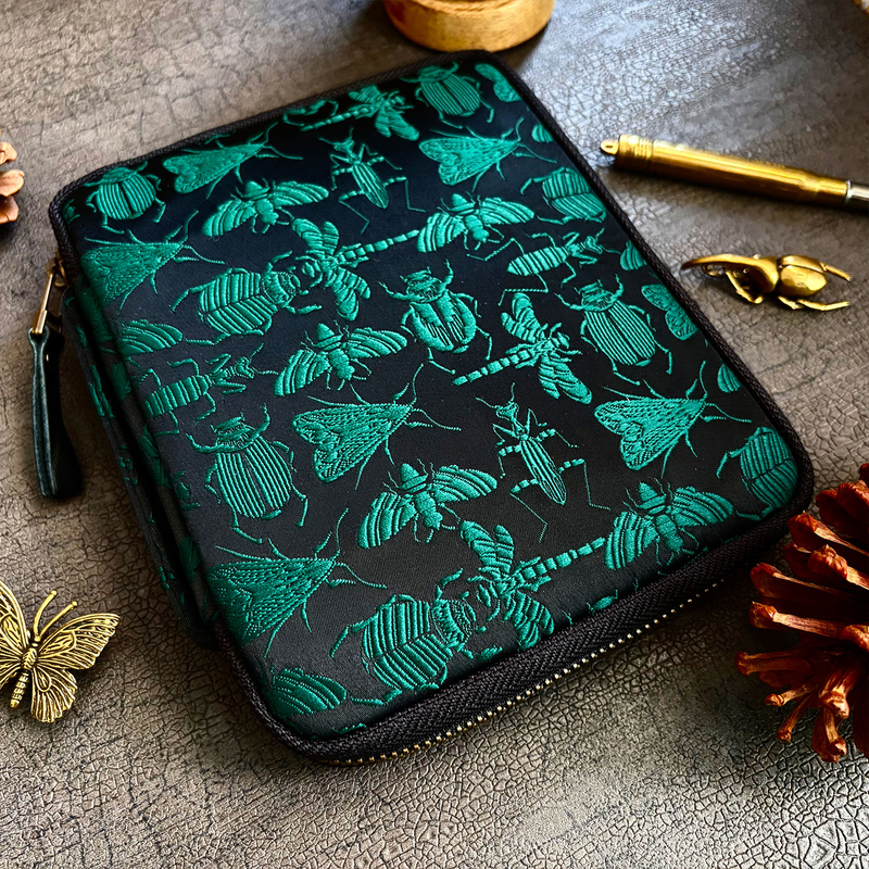 Kyoku Haku Kyoku Haku Pen Case for 10 Pens Cabinet of Curiosities