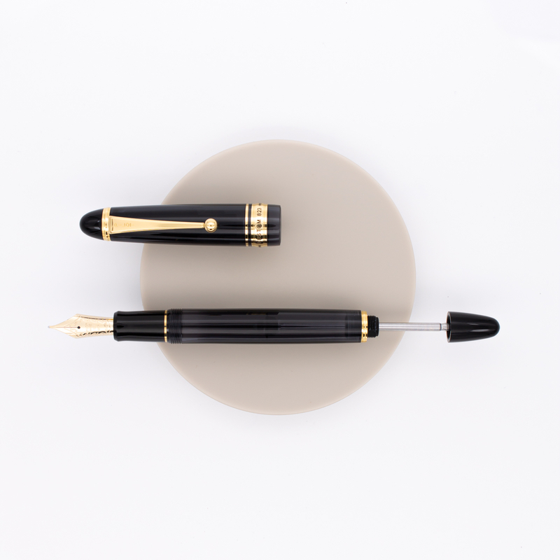 Pilot Custom 823 Penna Stilografica Smoke