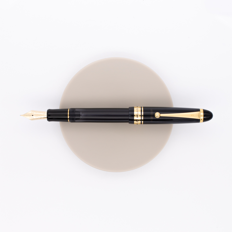 Pilot Custom 823 Penna Stilografica Smoke