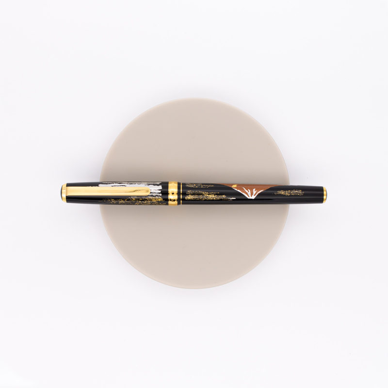 Platinum Vicoh Modern Maki-e Fountain Pen Red Mt. Fuji