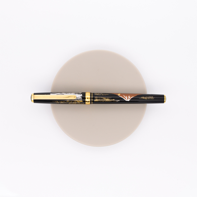 Platinum Vicoh Modern Maki-e Fountain Pen Red Mt. Fuji