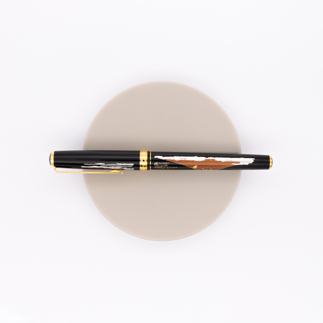 Platinum Vicoh Modern Maki-e Fountain Pen Red Mt. Fuji