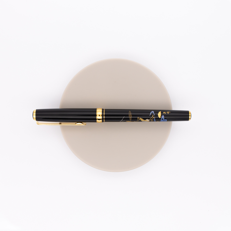 Platinum Vicoh Modern Maki-e Fountain Pen Crane & Mt. Fuji