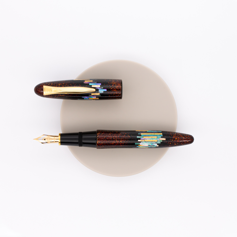 Platinum Izumo Raden Maki-e Penna Stilografica Aurora