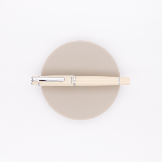 Pilot Prera Fountain Pen Ivory