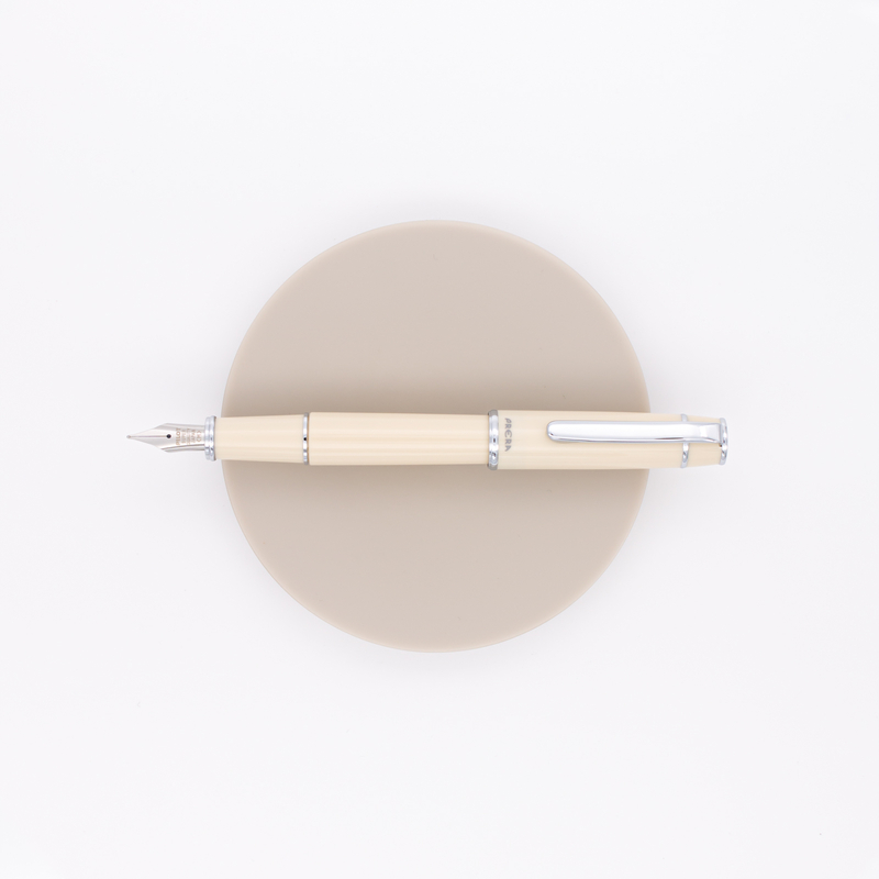 Pilot Prera Fountain Pen Ivory