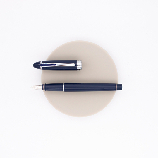 Aurora Ipsilon Deluxe Fountain Pen Blue